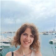 Me defino una persona con mucha paciencia y con muchas ganas de aprender cosas nuevas y que los niños aprendan y que se lo pasan bien a la vez.
A mí me encantaria dar clases a los más pequeños pero no os preocupéis que me adapto o haré lo posible para que